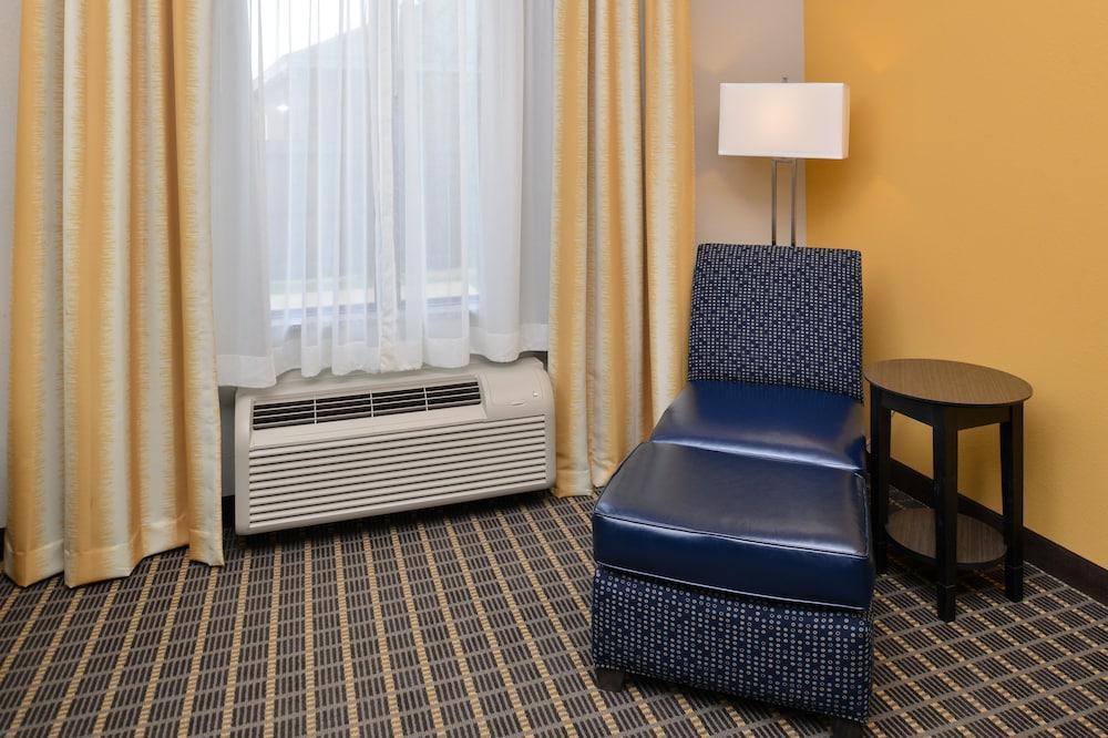 Fairfield Inn & Suites By Marriott Fort Walton Beach Hurlburt Area Екстериор снимка